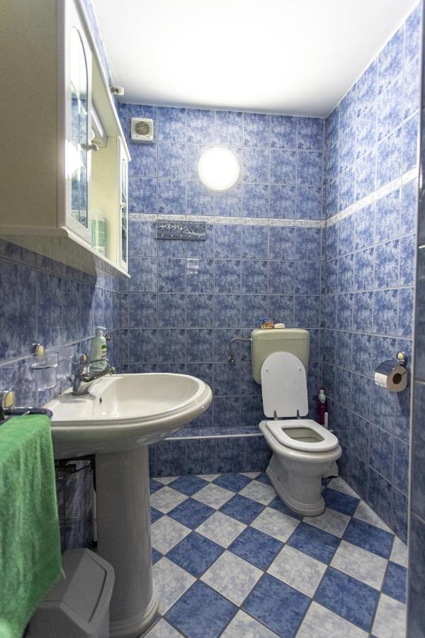 Apartments Ljubo Stari Grad  Luaran gambar