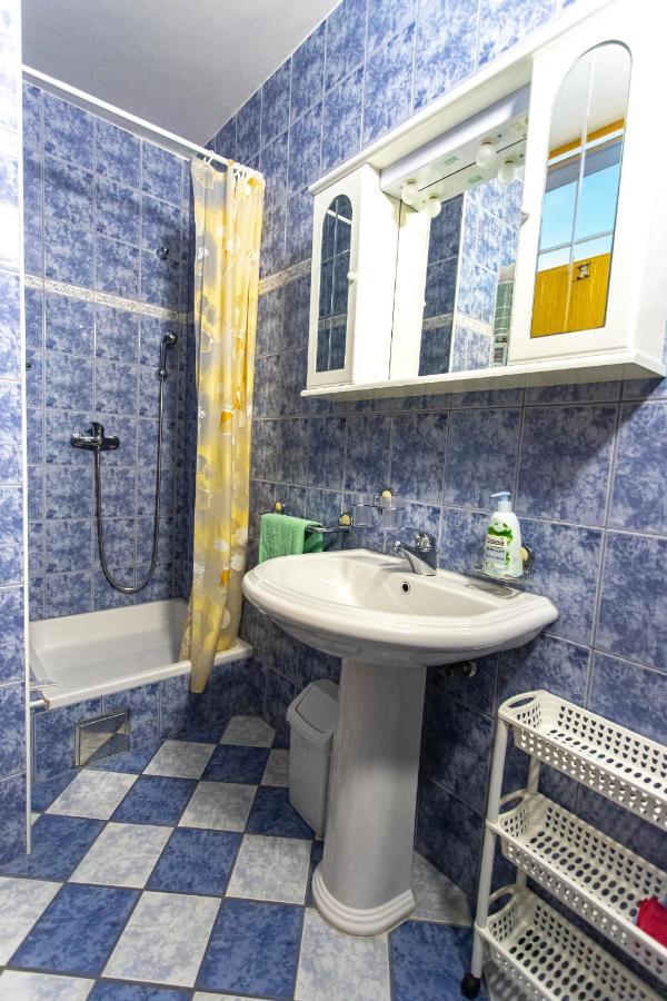 Apartments Ljubo Stari Grad  Luaran gambar